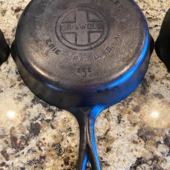 Griswold Cast Iron skillets - Picture 2 of 7